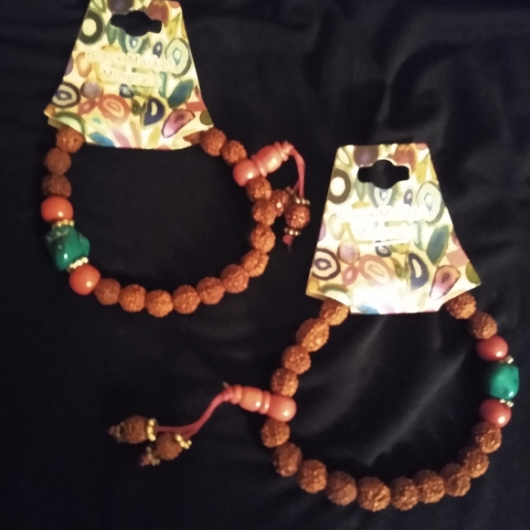 Beaded bracelets with tassle - Picture 5 of 5